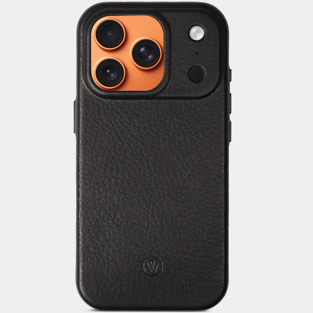 iPhone 17 Pro Hülle Leder Schwarz – Vorderseite mit iPhone, edle Echtlederhülle von Good Wilhelm, auch für iPhone 17 Pro Max geeignet